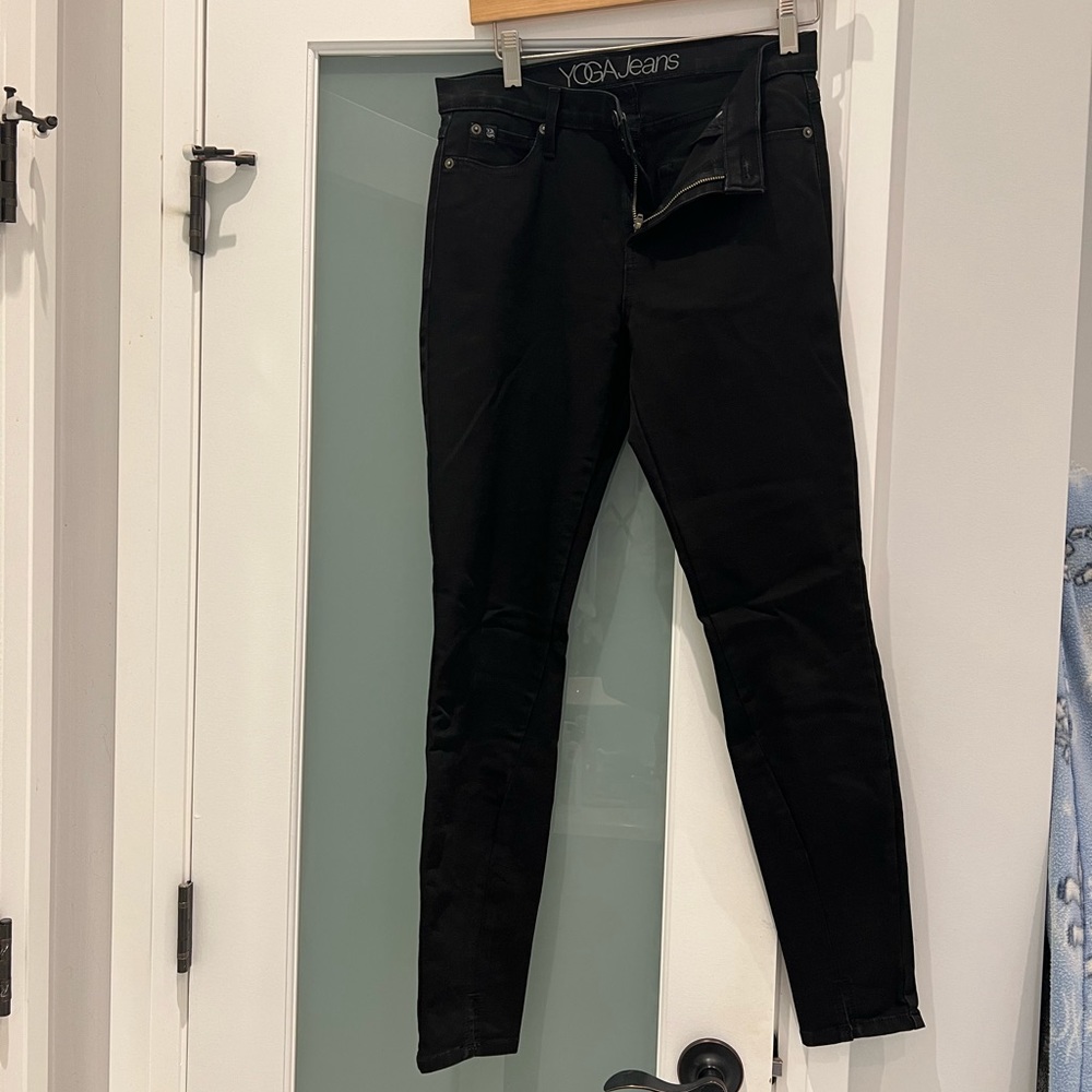 Yoga Jeans